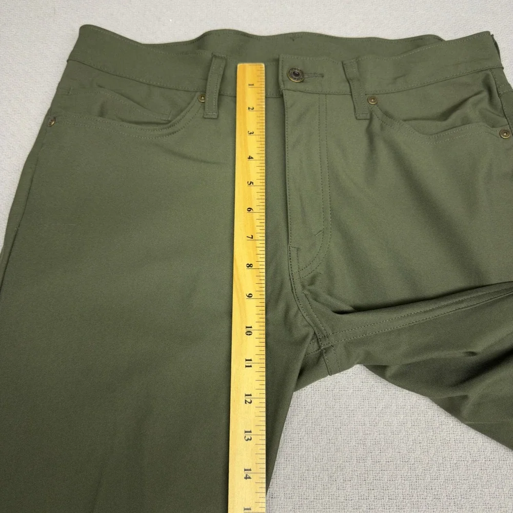 Levis 511 Pants Mens 34x30 Olive Green Slim Fit Chino Engineered for Movement